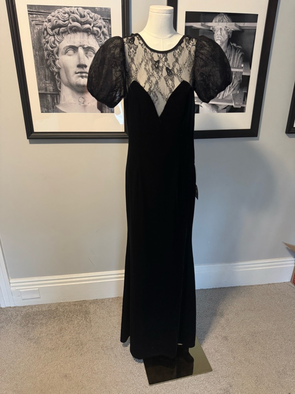 Lulu's Black Lace Yoke Puff-Sleeve Maxi Dress